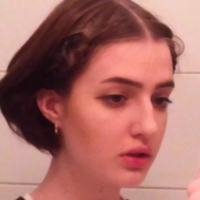 帅气感拉满！12张高清欧美女头合集