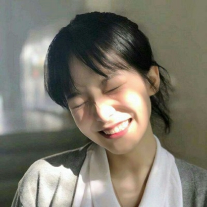 20张高清超酷萌感女生头像 直接存就能用