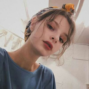 12张高清气质款欧美女生头像 适配微信头像超有范