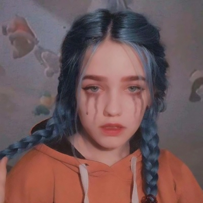 14张高清时尚欧美女头像 氛围感拉满的女生头像素材