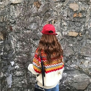 24张高清唯美女生背影杀头像 氛围感拉满