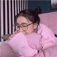 戴圆框眼镜的可爱韩系女生QQ头像 15张合集