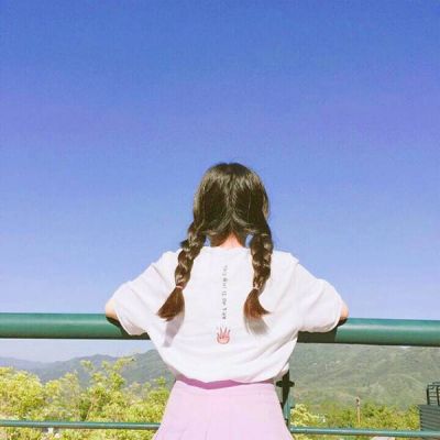 微信头像女生唯美背影 24张高清好看的精选合集来了