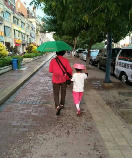 亲妈亲奶奶表情包合集