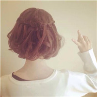 18张清爽短发女生头像 温柔清纯感拉满