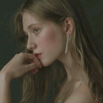 36张高清欧美女生意境头像 氛围感拉满的欧美女头