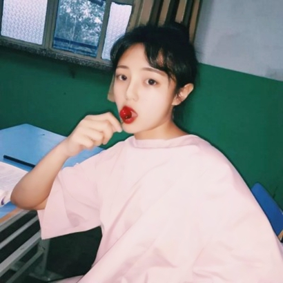 女生QQ时尚头像合集！18张高清好看的女生头像精选