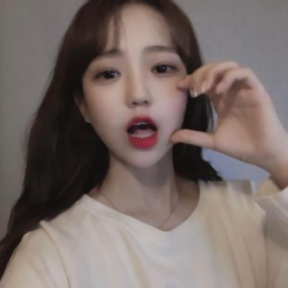 21张高清时尚闺蜜头像合集 个性好看又潮流