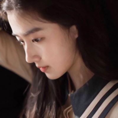 超有范儿！33张高清个性潮酷女生头像合集