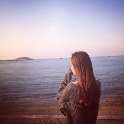 7张氛围感拉满！气质女生背影侧脸唯美头像合集