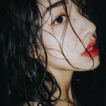 微信头像女生伤感孤独 14张伤心孤独美女头像合集
