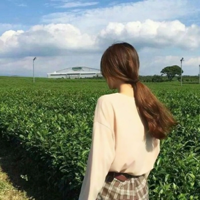 11张高清有气质的女生个性头像 适合当微信头像