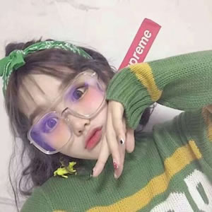 24张氛围感拉满！一左一右的时尚唯美闺蜜头像合集