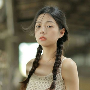 15张高清清新感女生QQ头像 纯美氛围感拉满