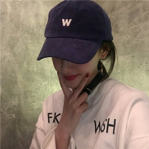 12张高清霸气社会风女生网图头像合集