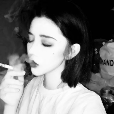 16张高清超酷女生QQ头像 又帅又飒太适合当头像了