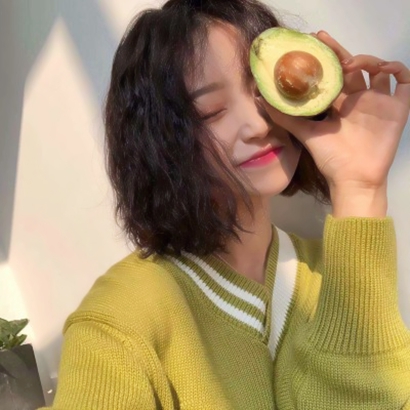 25张高清小清新风格女生微信头像 氛围感拉满