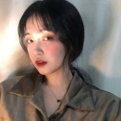 30张高清真人女生闺蜜头像 适合QQ用的姐妹情头合集