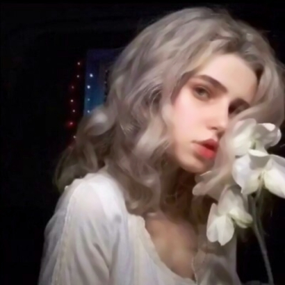 36张高清欧美女生意境头像 氛围感拉满的欧美女头