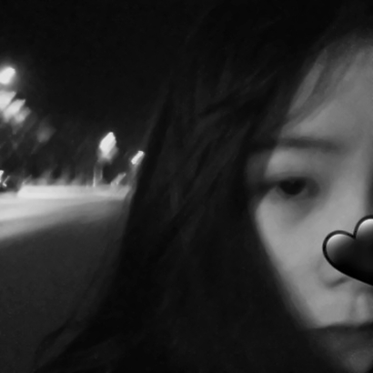 12张高清丧系黑白真人女生头像，氛围感拉满