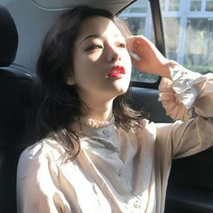 16张高清可爱单纯萌妹头像 干净又治愈的女生头像合集