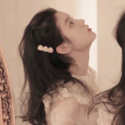 23张超酷女生微信头像合集 高清又够潮