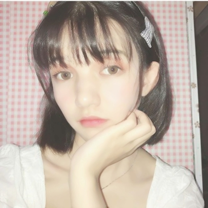 27张高清甜美小清新女生QQ头像 真人款超治愈