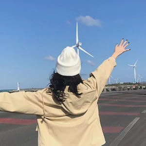 最新女生海边头像合集 共20张