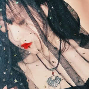 16张高清QQ高冷伤感女生头像 带着难过情绪的女生头像合集
