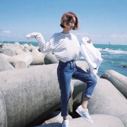 18张高清好看的短发清纯女生头像合集