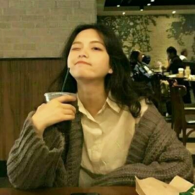 超有范儿！33张高清个性潮酷女生头像合集