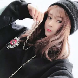 12张超拽霸气高傲女生头像 高清无水印合集