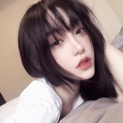 女生超酷微信头像 9张高清好看的女生酷飒微信头像合集