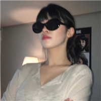 霸气又飒的墨镜女生头像 18张合集