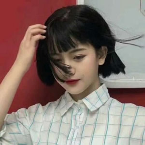 12张高清好看的女生短发空气刘海微信头像