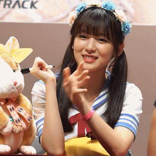 Oh My Girl崔乂园可爱动图合集