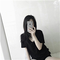 爆火女生挡脸头像 真人手机遮脸头像合集（20张）