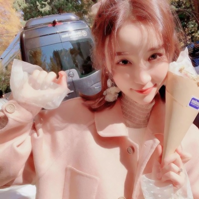 26张清新自然的少女微信头像 又甜又会戳中你的心