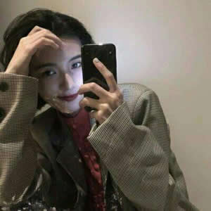 12张高清手机控女生头像 最新好看的都在这了
