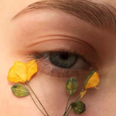 女生单眼头像合集！18张高清个性眼睛头像来了