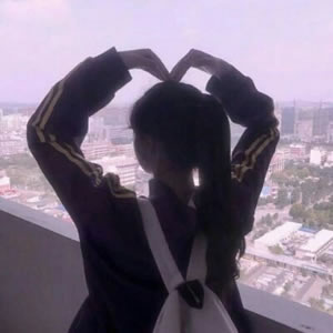 16张个性女头像合集 清新又唯美