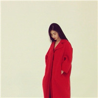 21张女生侧脸伤感头像 孤独氛围感拉满