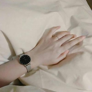 唯美手控女生头像合集 12张高清好看的手控头像