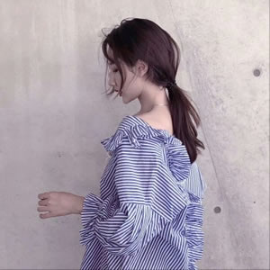 16张高清成熟优雅气质女生头像，性感氛围感拉满