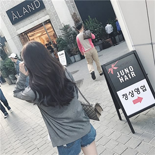 12张霸气冷酷女生背影QQ头像 高清无水印合集