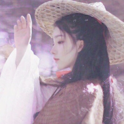 28张高清冷淡风真人古风女生头像合集