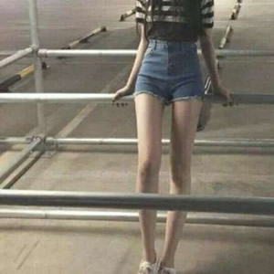 18张高清性感长腿女生头像 适合当微信QQ头像
