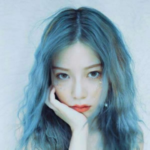 16张高清俏皮可爱女生头像 适合当微信头像用