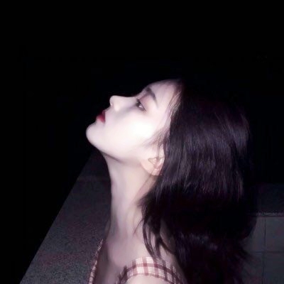 白富美风格微信头像合集 14张高清好看的女生头像分享