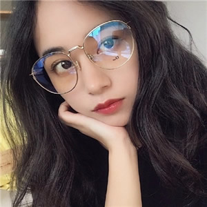 12张干净清新气质女生头像 高清好看直接存